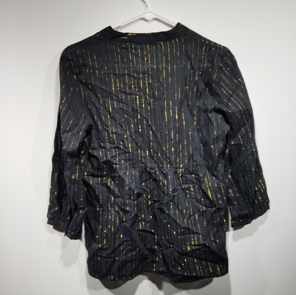 Covington black and gold blouse size 6-8.
